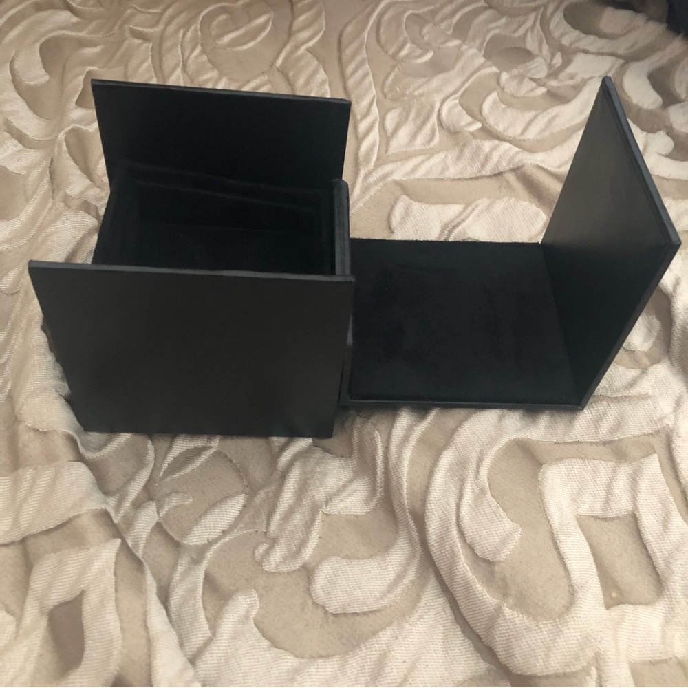 David Yurman Large Empty Box ONLY - Picture 4 of 5
